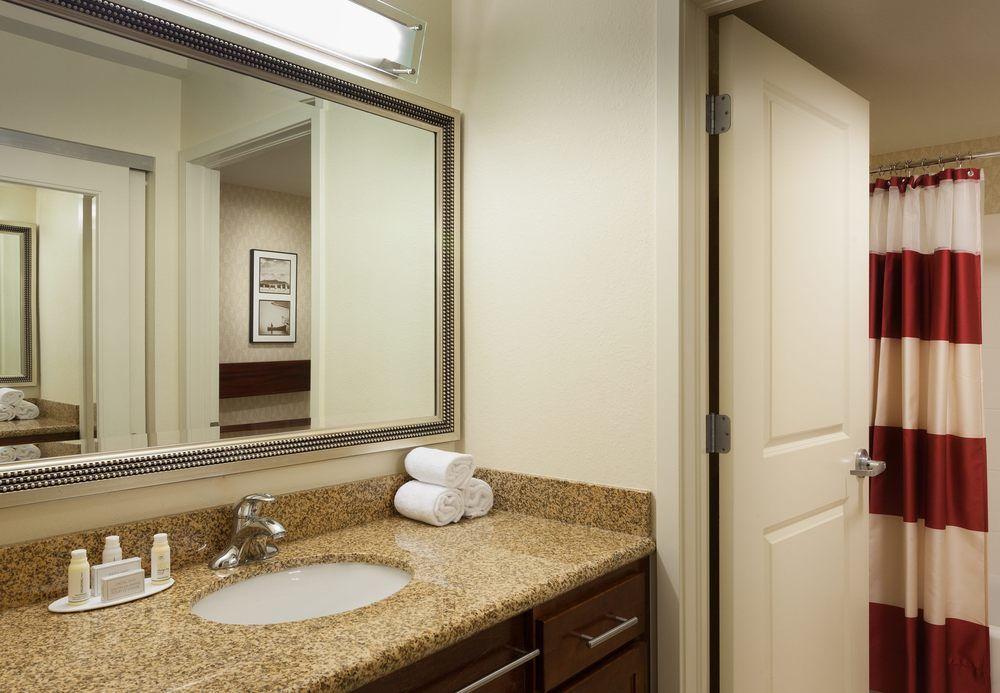 Residence Inn By Marriott Miami Airport Buitenkant foto