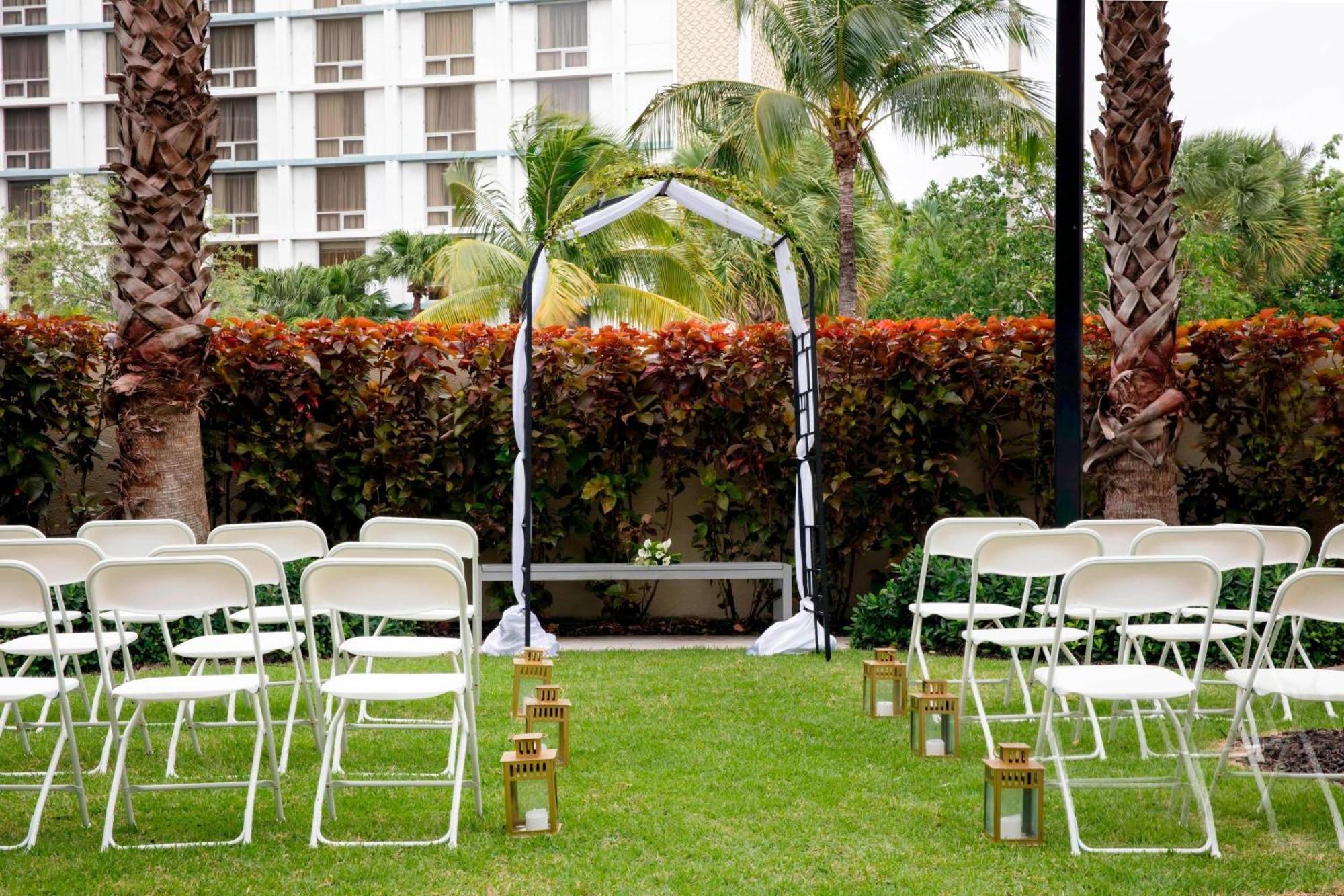 Residence Inn By Marriott Miami Airport Buitenkant foto