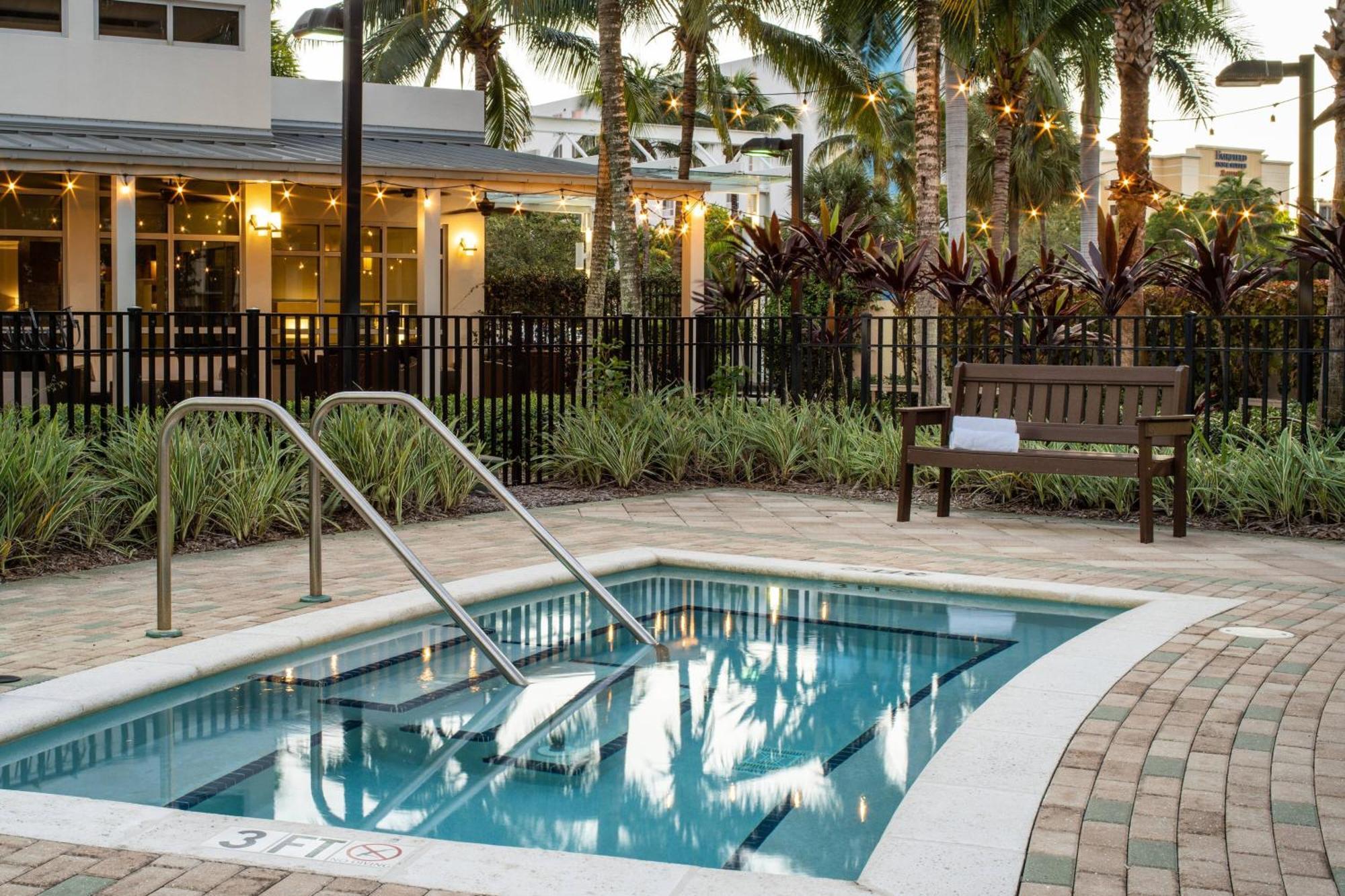 Residence Inn By Marriott Miami Airport Buitenkant foto