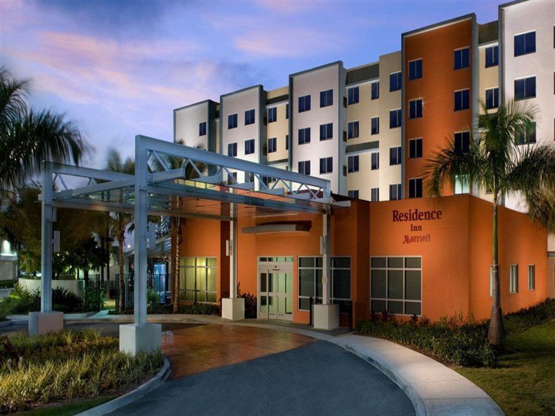 Residence Inn By Marriott Miami Airport Buitenkant foto